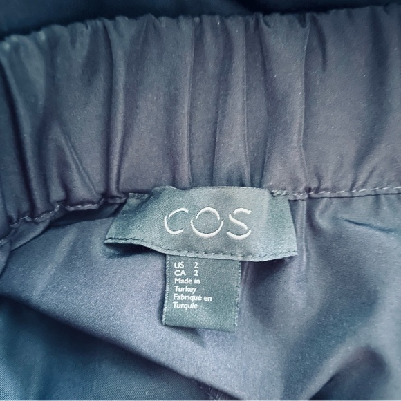 COS Navy Blue Midi Skirt with Pockets - Picture 4 of 7